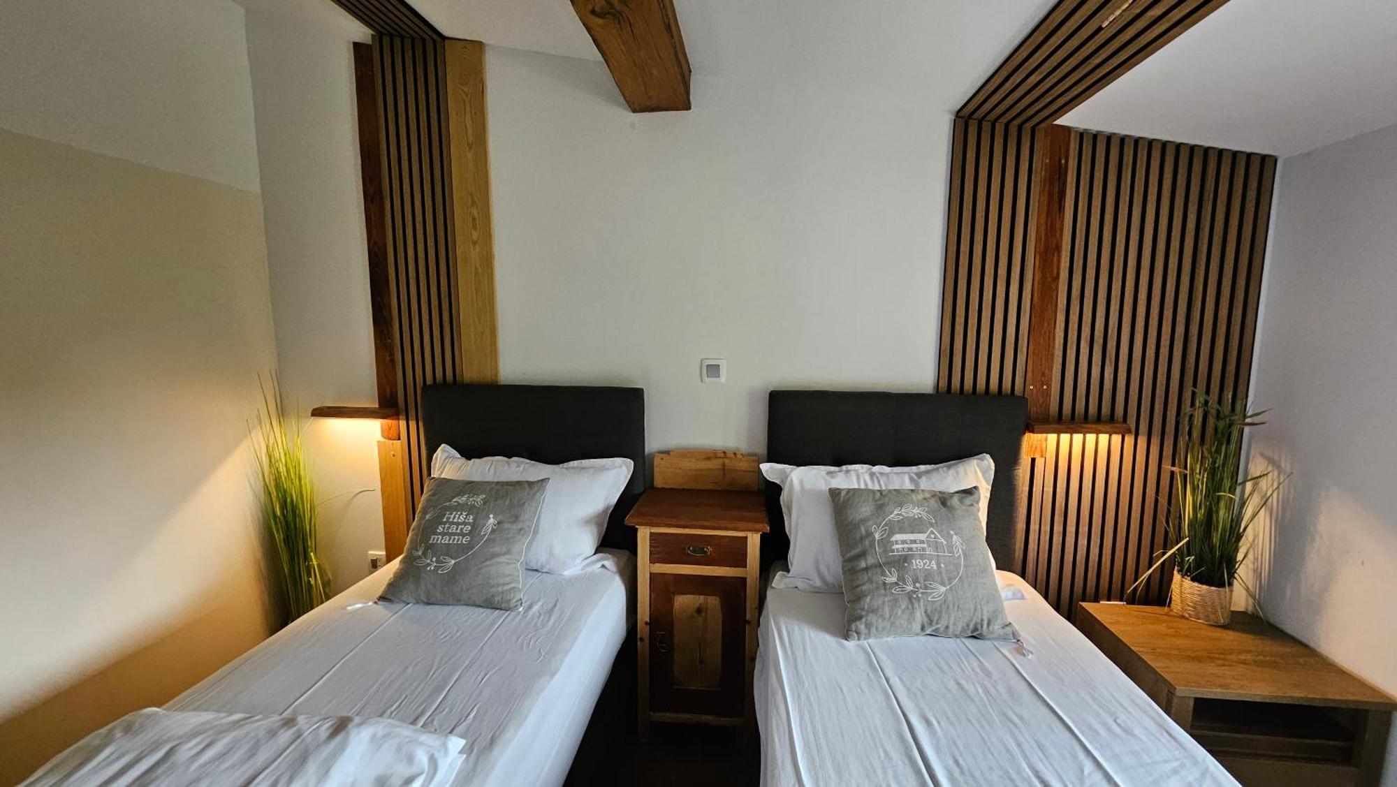 Hisa Stare Mame Bed & Breakfast Kamnik Bagian luar foto
